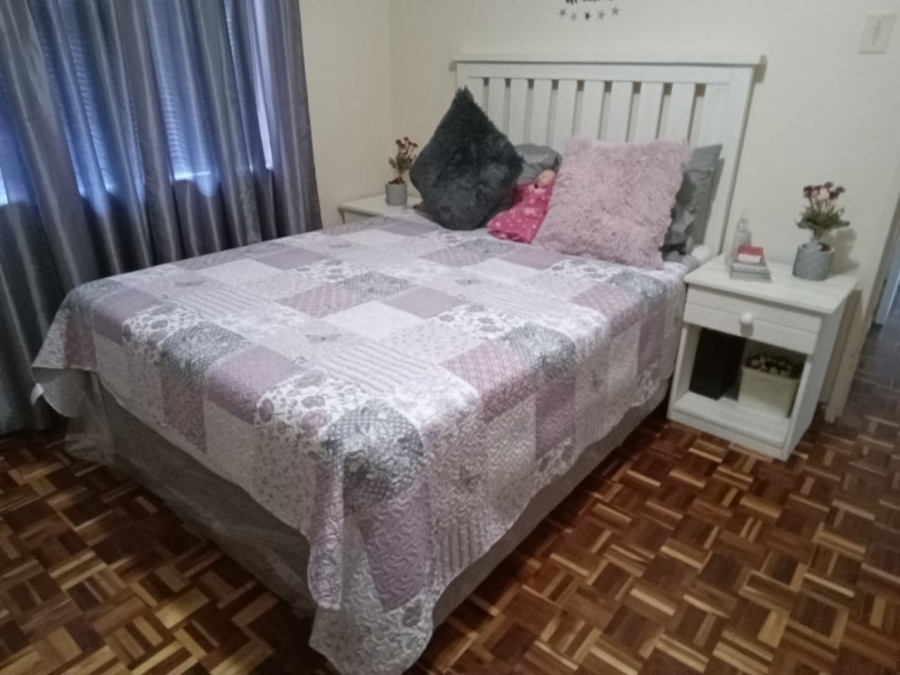 2 Bedroom Property for Sale in College Hill Eastern Cape